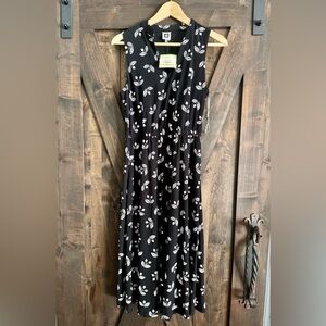 Anne Klein Black and White Leaf Print Dress